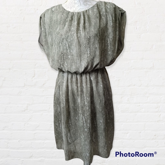 Michael Kors camel tan/creme dress size 12  NWT - Picture 10 of 11